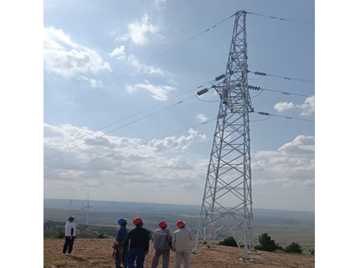 输电线路铁塔